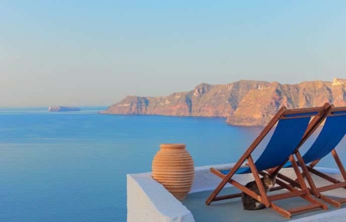 Travel+Leisure: 10 λάθη που πρέπει να αποφύγεις στο ταξίδι σου στα ελληνικά νησιά