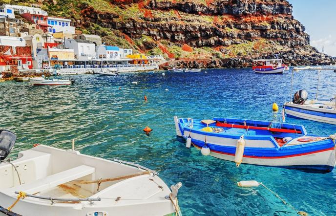 Ένα ελληνικό νησί στα 10 μέρη του κόσμου που νοσταλγούν περισσότερο οι τουρίστες