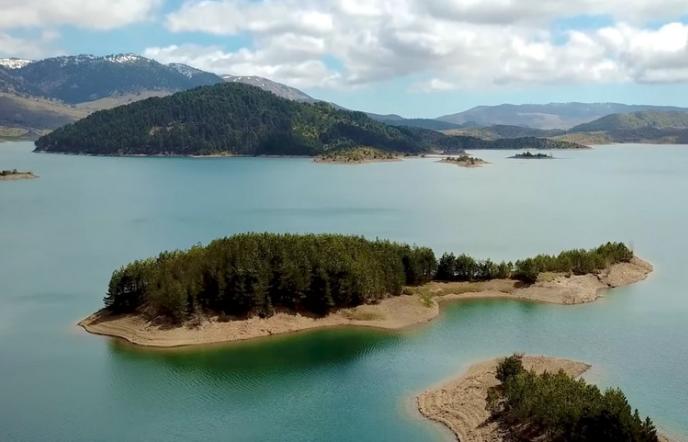 Δείτε από ψηλά την πιο ορεινή λίμνη της Ελλάδας