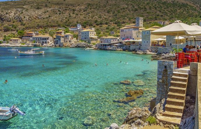 Ύμνος του CNN στην Ελλάδα - Τα 3 μέρη που προτείνει για ταξίδι το 2021