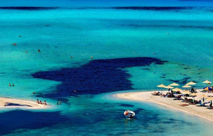 TripAdvisor: Ένα ελληνικό νησί στo top 10 των καλύτερων προορισμών παγκοσμίως