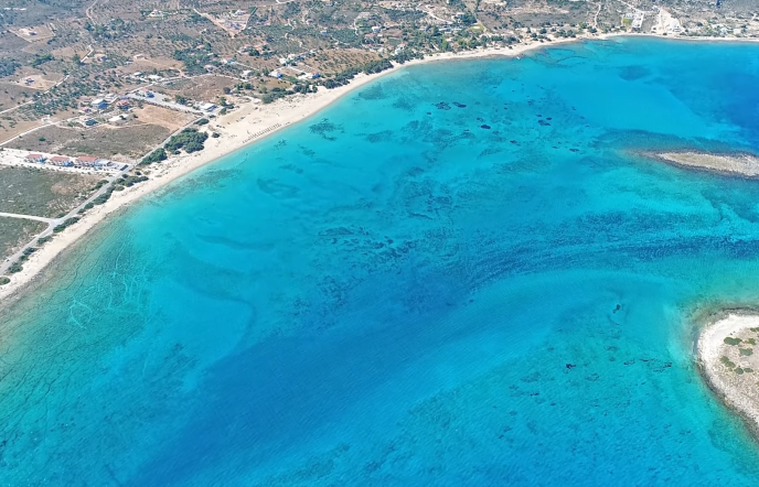 Παναγία Ελαφονήσου: Μια παραλία με νερά πισίνας που θυμίζει Καραϊβική