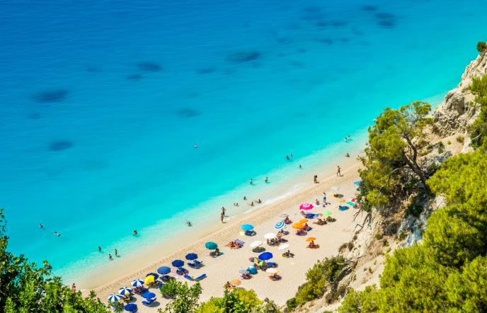 European Best Destinations: Τρεις ελληνικές παραλίες στις 13 ασφαλέστερες της Ευρώπης