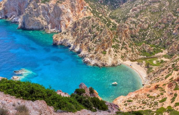 Ο άγνωστος παράδεισος του Αιγαίου με τις εξωτικές παραλίες