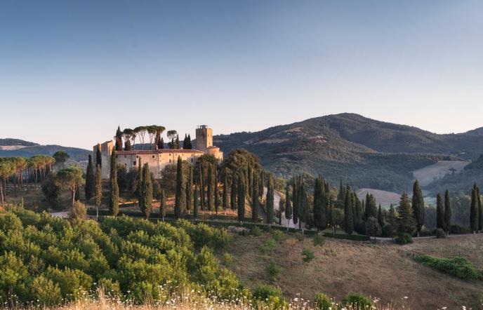 Πώς είναι να μένεις σε κάστρο του 10ου αιώνα στην ιταλική εξοχή