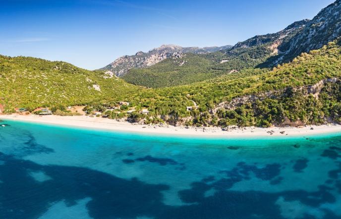 Εύβοια: 7 απομονωμένες παραλίες για αξέχαστες βουτιές