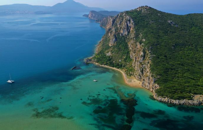 Μεσσηνία: 3 άγνωστα νησάκια για τους λάτρεις των εξερευνήσεων
