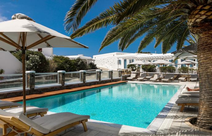 Petinaros Hotel: Χαλάρωση και άνεση στην καρδιά της Μυκόνου