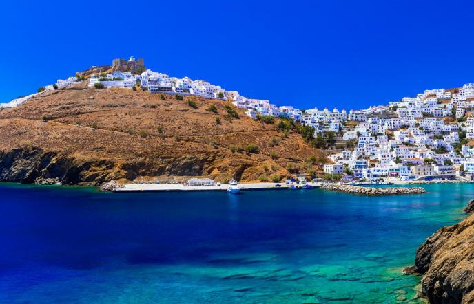 Αστυπάλαια: 5 αξέχαστες εμπειρίες στην «Πεταλούδα του Αιγαίου»