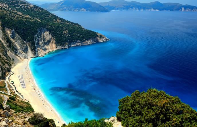 Στην Κεφαλονιά βρίσκεται μία από τις ωραιότερες παραλίες του κόσμου