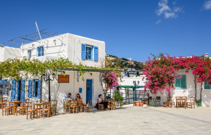 6 γραφικά χωριά των Κυκλάδων που αξίζει να ανακαλύψετε