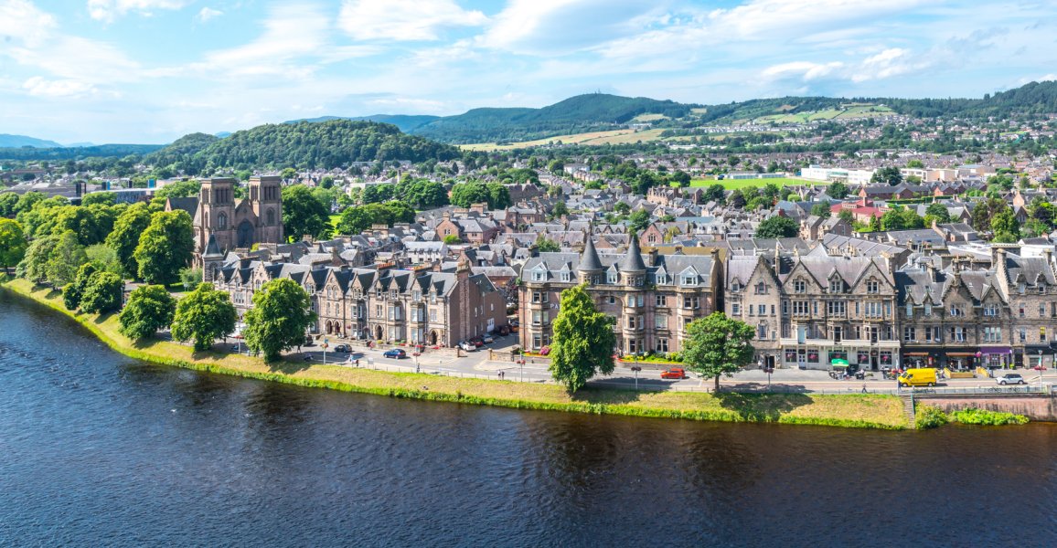 Ινβερνές: Ταξιδέψαμε στην πόλη που βρίσκεται κοντά στη θρυλική λίμνη Λοχ Νες