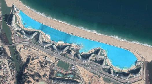 Μια γιγάντια πισίνα, Algarrobo, Χιλή